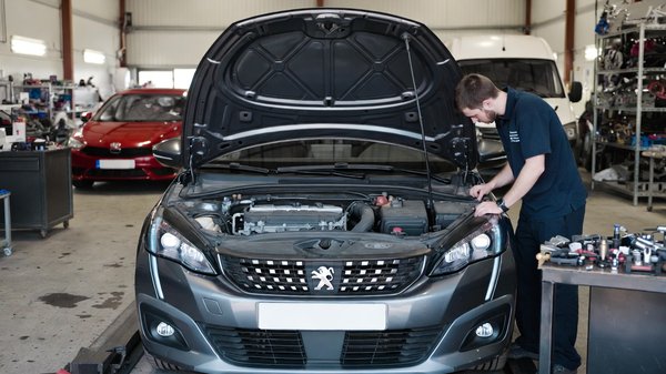 Service de contrôle technique optimal chez peugeot rezé